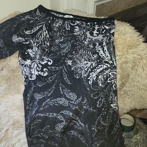 Cache Monochrome Patterned Top